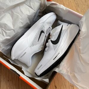 NIKE MENS AIR ZOOM PEGASUS 41 TB